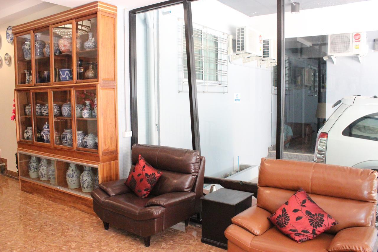 B&B Hostel @ Jomtien Esterno foto
