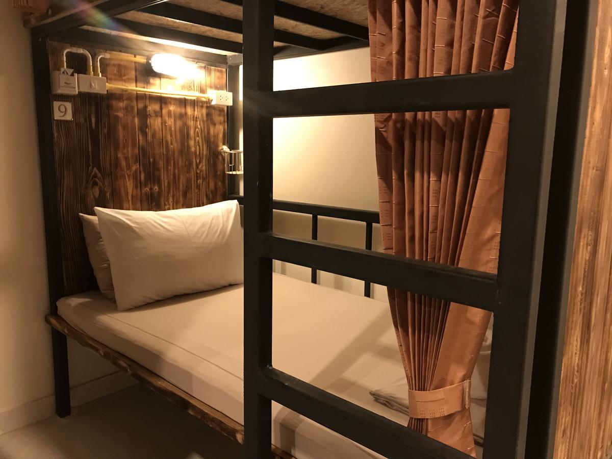 B&B Hostel @ Jomtien Esterno foto